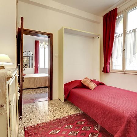 Ca' Badoer Frari Apartment เวนิส ภายนอก รูปภาพ