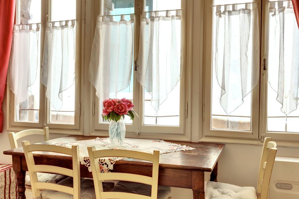 Ca' Badoer Frari Apartment เวนิส ภายนอก รูปภาพ